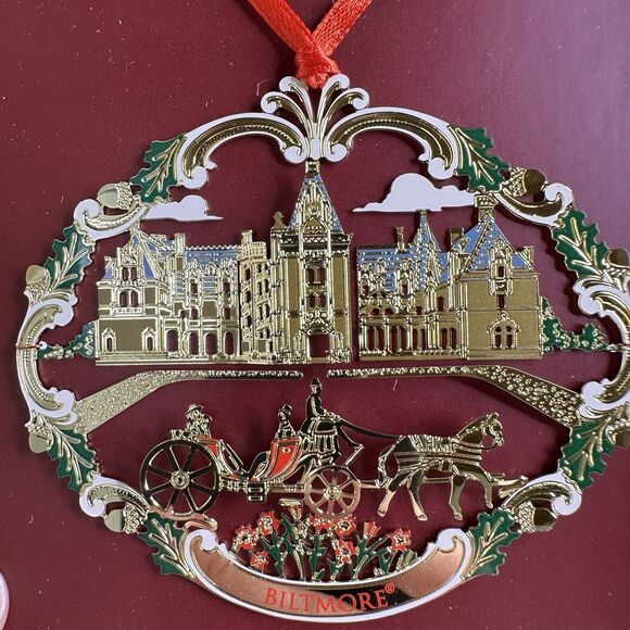 Biltmore Estate 3D Christmas Ornament House Carriage Cutout Gold Finish 2006 - Picture 5 of 16